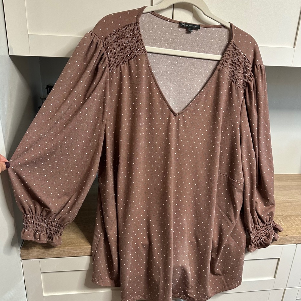 Adrianna Papell Blouse Womens 3X Brown Polka Dot Smocked V-Neck Flowy Peasant